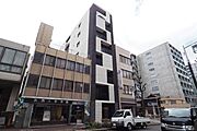 丸の内駅より徒歩2分 5階 築7年の賃貸物件