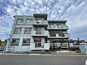 中島駅より徒歩17分 築46年5ヶ月 3階建の賃貸物件