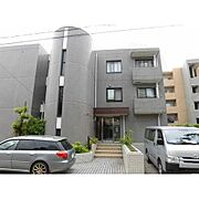 本山駅より徒歩4分 3階 築40年10ヶ月の賃貸物件