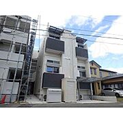 高畑駅より徒歩4分 1階 築8年9ヶ月の賃貸物件