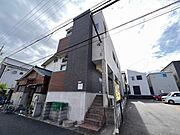 鶴里駅より徒歩3分 2階 築9年3ヶ月の賃貸物件