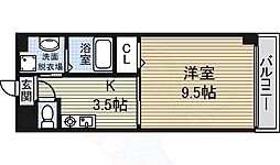 ラトリシエール 1階