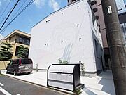 上飯田駅より徒歩1分 築10年8ヶ月 2階建の賃貸物件