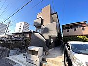 平安通駅より徒歩5分 2階 築5年の賃貸物件