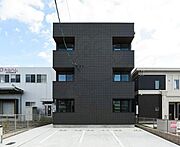 春田駅より徒歩10分 3階 築4年の賃貸物件