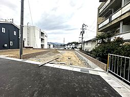 大阪府泉南郡熊取町小垣内1丁目