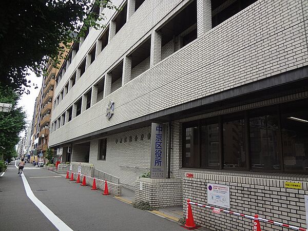 画像21:京都市中京区役所（1321m）