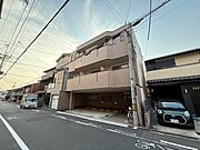 丸太町駅より徒歩8分 1階 築26年10ヶ月の賃貸物件