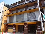 今出川駅より徒歩4分 3階 築14年8ヶ月の賃貸物件
