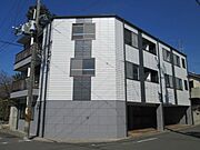 北野白梅町駅より徒歩7分 3階 築30年10ヶ月の賃貸物件