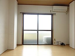 ハイム鴻の巣 305 3階1Kのリビング/ダイニング