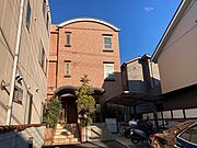 稲荷駅より徒歩4分 3階 築24年8ヶ月の賃貸物件