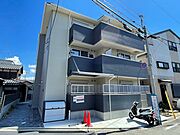 藤森駅より徒歩11分 3階 築2年4ヶ月の賃貸物件