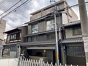 五条駅より徒歩6分 3階 築17年9ヶ月の賃貸物件