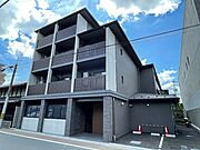 藤森駅より徒歩5分 3階 築1年9ヶ月の賃貸物件