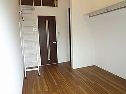 プレシャス五番館 302 3階1Kのリビング/ダイニング