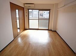 メゾン・グローリー 3H 3階1Kのリビング/ダイニング