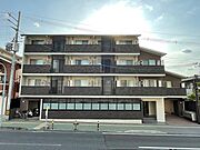 墨染駅より徒歩8分 4階 築10年9ヶ月の賃貸物件