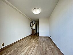 メゾン堀川 306 3階ワンルームのリビング/ダイニング