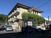 二軒茶屋駅より徒歩8分 築48年9ヶ月 3階建の賃貸物件