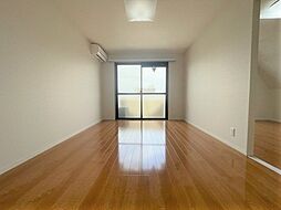 マーキュリー 402 4階2DKのリビング/ダイニング