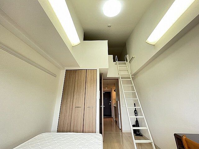 寝室
