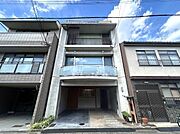神宮丸太町駅より徒歩13分 築21年8ヶ月 3階建の賃貸物件
