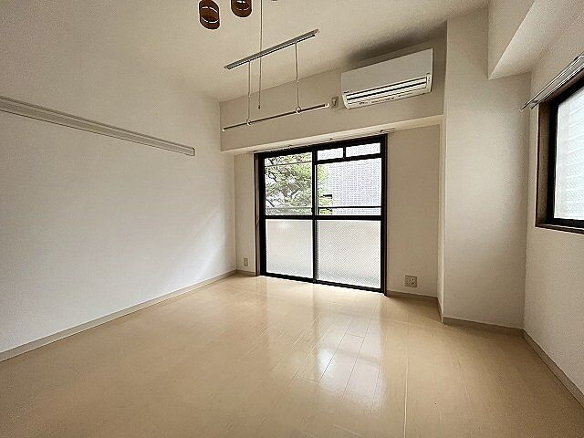寝室