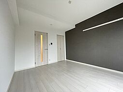 MAYFAIR OIKE PREMIUM 203 2階1Kのリビング/ダイニング