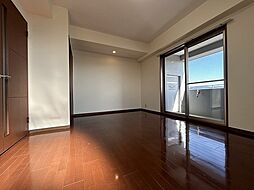 オルテンシア 3階1Kのリビング/ダイニング