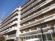 二条駅より徒歩3分 3階 築27年の賃貸物件