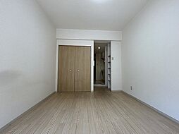 スクリーン3233 1Kの写真