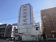 西院駅より徒歩13分 築40年5ヶ月 8階建の賃貸物件