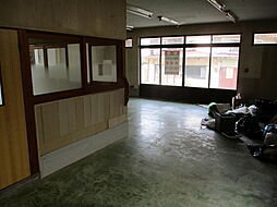 浜田市三隅町 1F2F 6SLDKのリビング/ダイニング