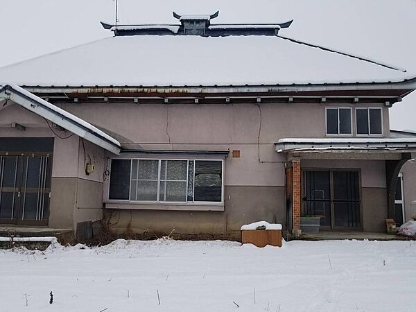 detached 青森県平川市新屋栄館
地図を見る