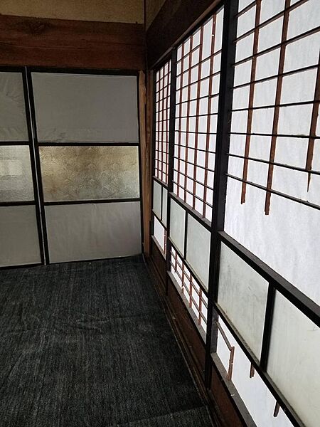 detached 青森県平川市新屋栄館
地図を見る