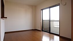 真岡鐵道 下館二高前駅 徒歩5分の賃貸マンション 2階2LDKのリビング/ダイニング