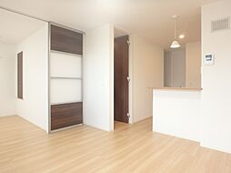 JR水戸線 川島駅 徒歩12分の賃貸アパート 2階3LDKのリビング/ダイニング