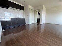 JR水戸線 川島駅 徒歩4分の賃貸アパート 2階1LDKのリビング/ダイニング