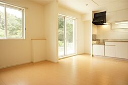 JR東北新幹線 小山駅 3.6kmの賃貸アパート 1階1LDKのリビング/ダイニング