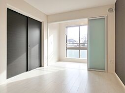 JR東北本線 小山駅 徒歩30分の賃貸アパート 2階2LDKのリビング/ダイニング