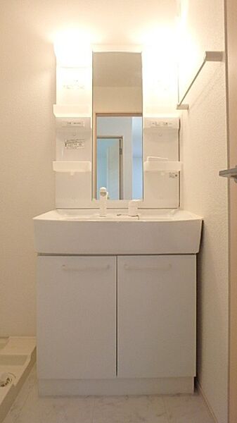 apartment 栃木県下都賀郡野木町大字南赤塚
南赤塚の賃貸情報を見る
物件地図