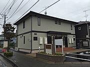 小山駅より徒歩14分 築9年8ヶ月 2階建の賃貸物件