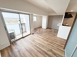 Une Lumiere 603 6階2LDKのリビング/ダイニング