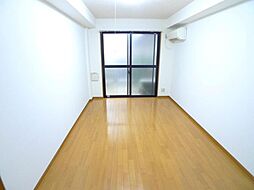 MfマンションII 204 2階1Kのリビング/ダイニング