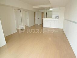 プライムアーバン亀有 601 6階2LDKのリビング/ダイニング