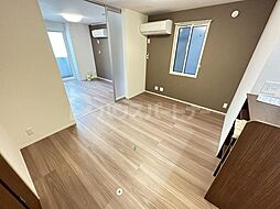 ラリュール清川A 101 1階1SLDKのリビング/ダイニング