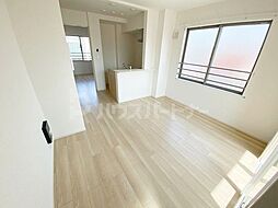 ISOLA（イゾラ） 301 3階1LDKのリビング/ダイニング