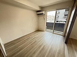 エスタールオーデン 1階1LDKのリビング/ダイニング