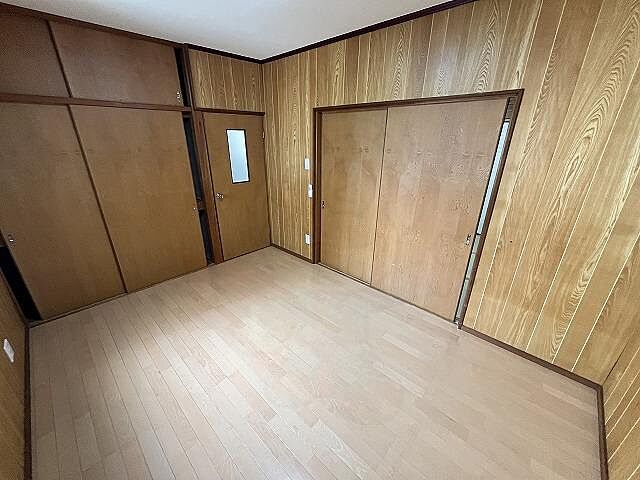 寝室